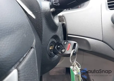 2009 Honda Accord 2.4 Lx-P from USA, damaged, VIN 1HGCP26469A080671